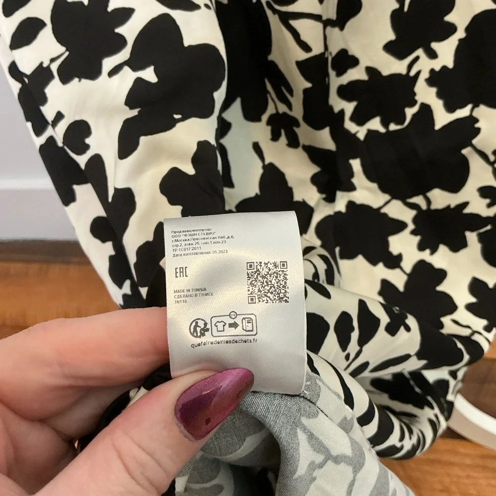Gerard Darel Bastian Paris Black White Floral Maxi Skirt Size 3 (US Large)